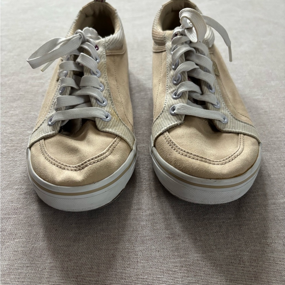 Keds tan tennis shoes. - Picture 6 of 12